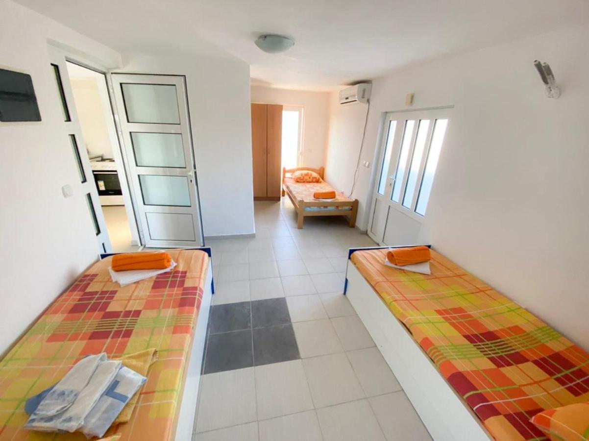 Etna Apartments Ulcinj Ngoại thất bức ảnh