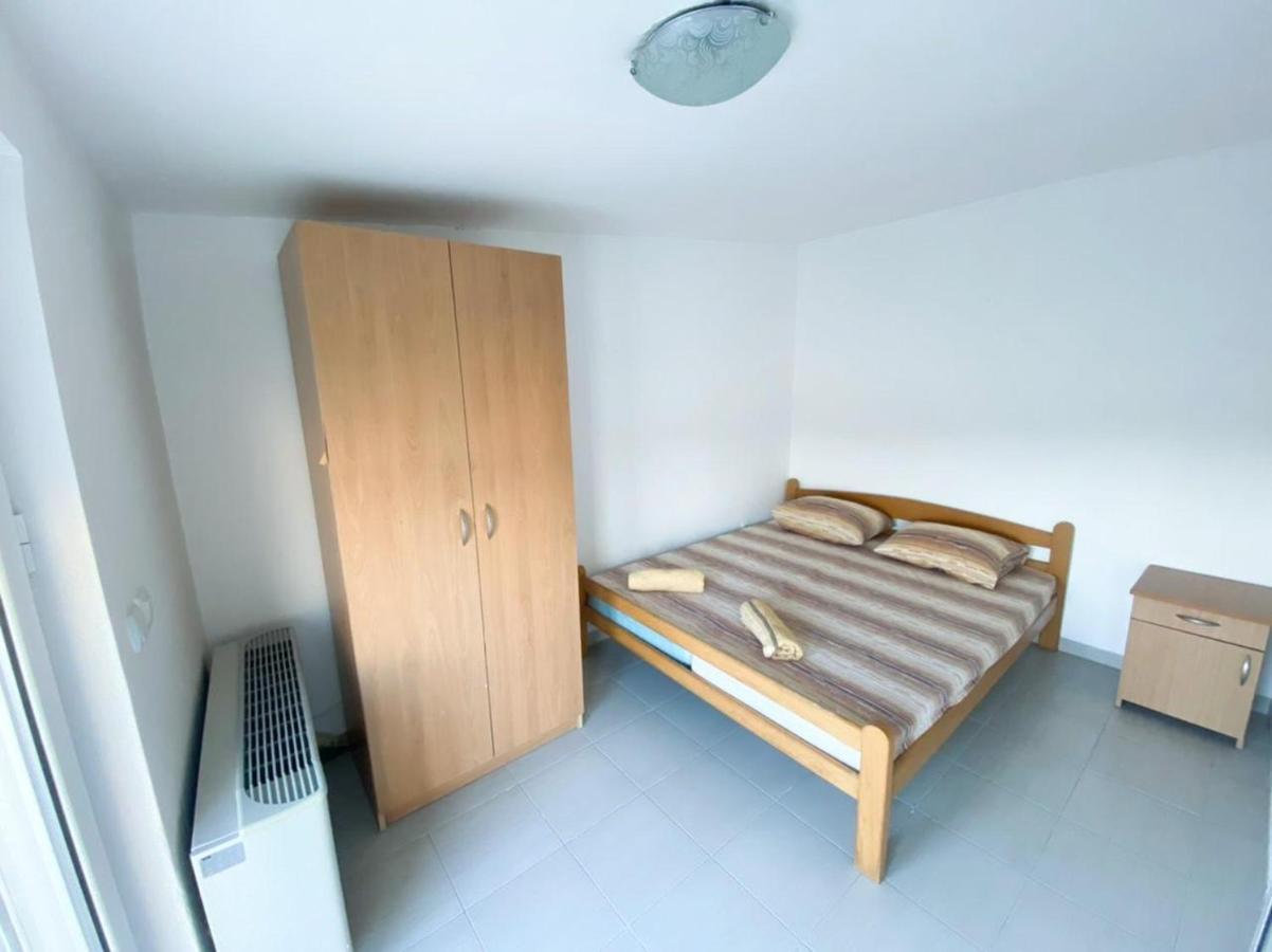 Etna Apartments Ulcinj Ngoại thất bức ảnh