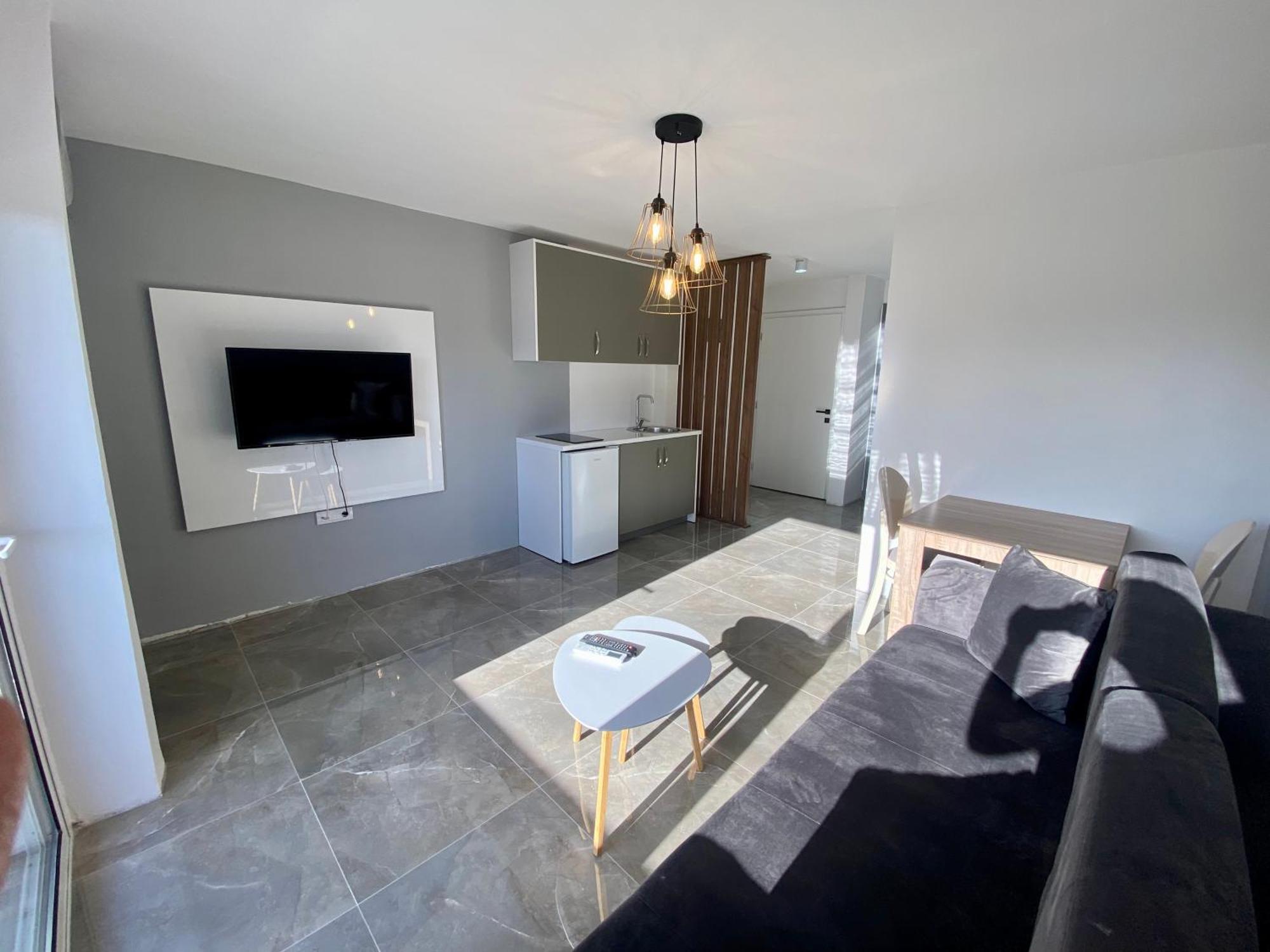 Etna Apartments Ulcinj Phòng bức ảnh