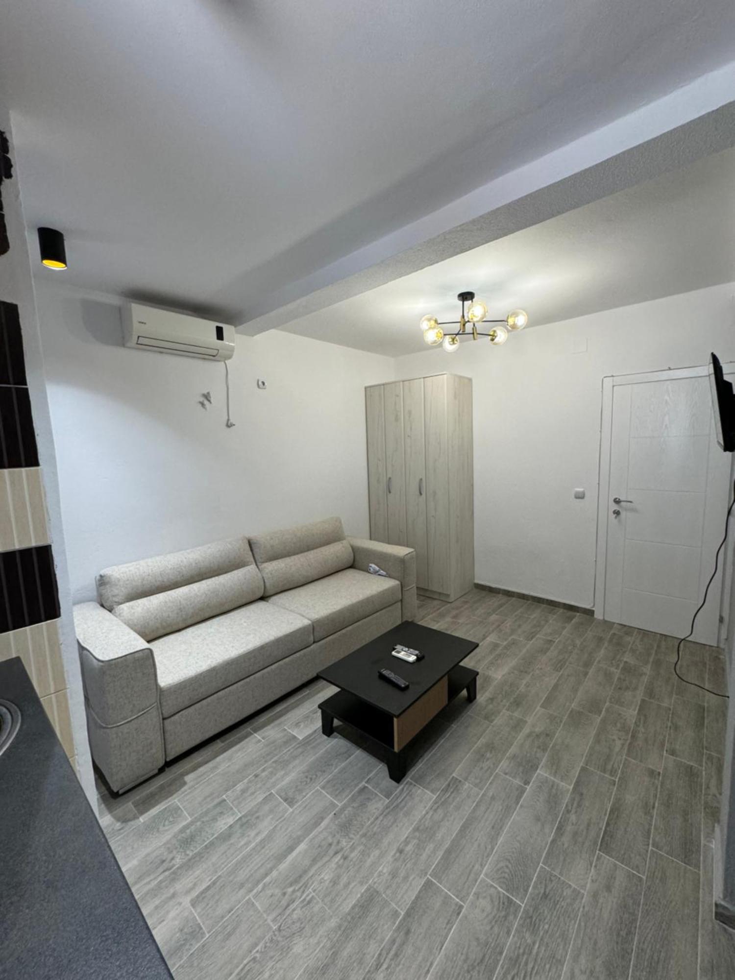 Etna Apartments Ulcinj Ngoại thất bức ảnh