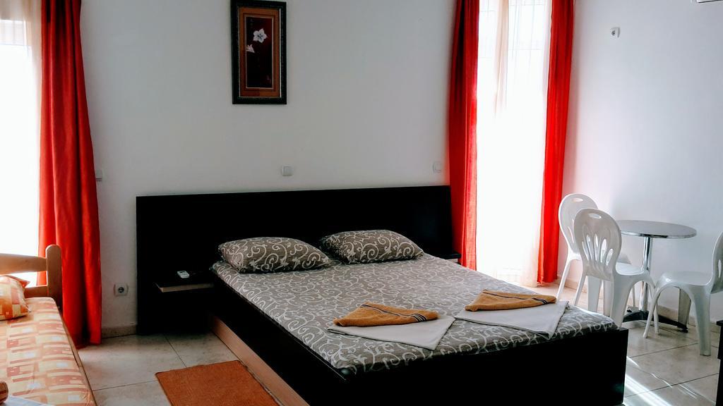 Etna Apartments Ulcinj Ngoại thất bức ảnh