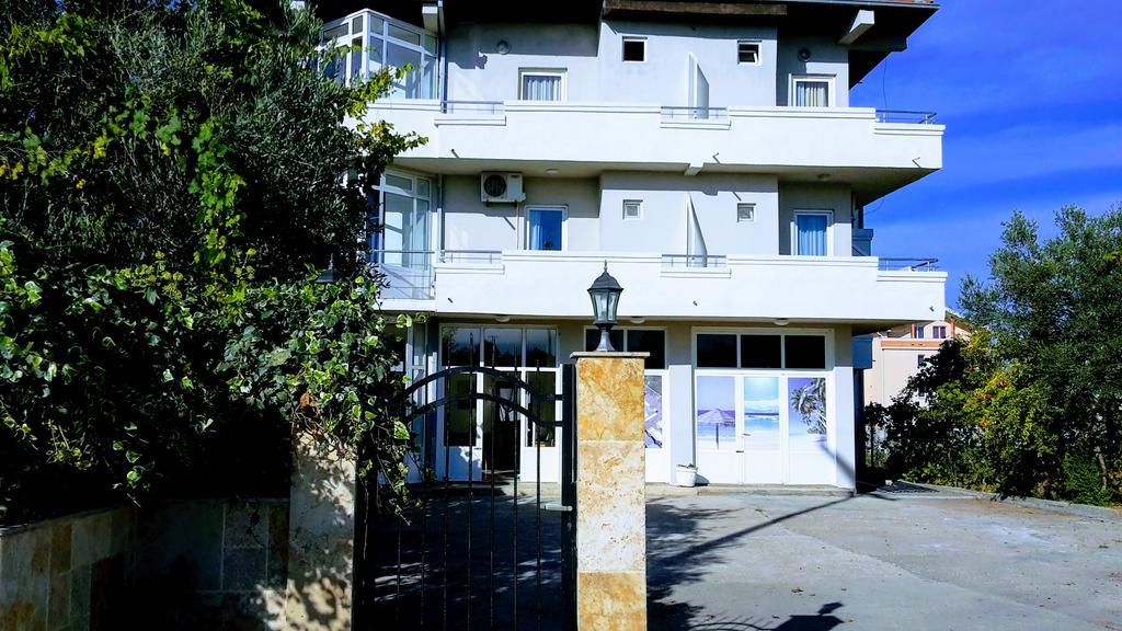 Etna Apartments Ulcinj Ngoại thất bức ảnh
