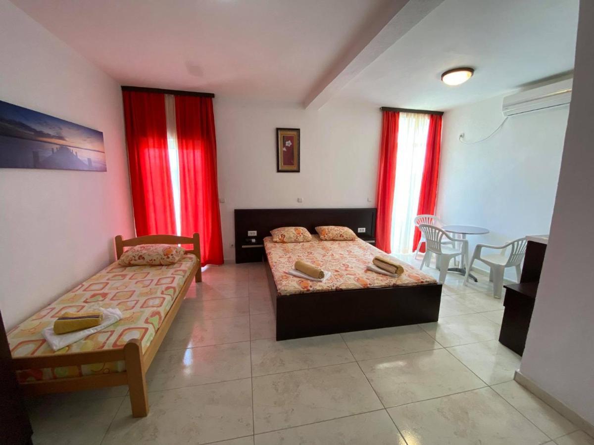 Etna Apartments Ulcinj Ngoại thất bức ảnh