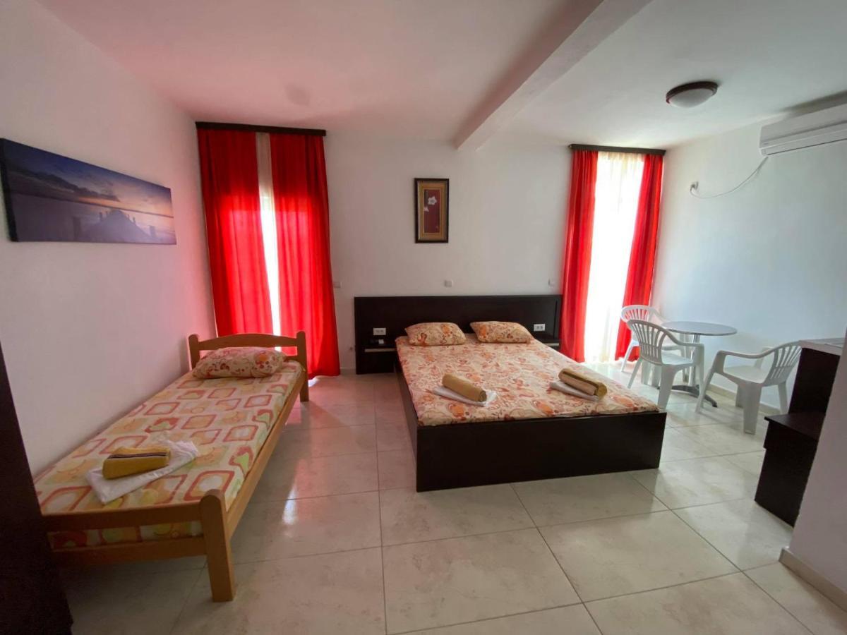 Etna Apartments Ulcinj Ngoại thất bức ảnh