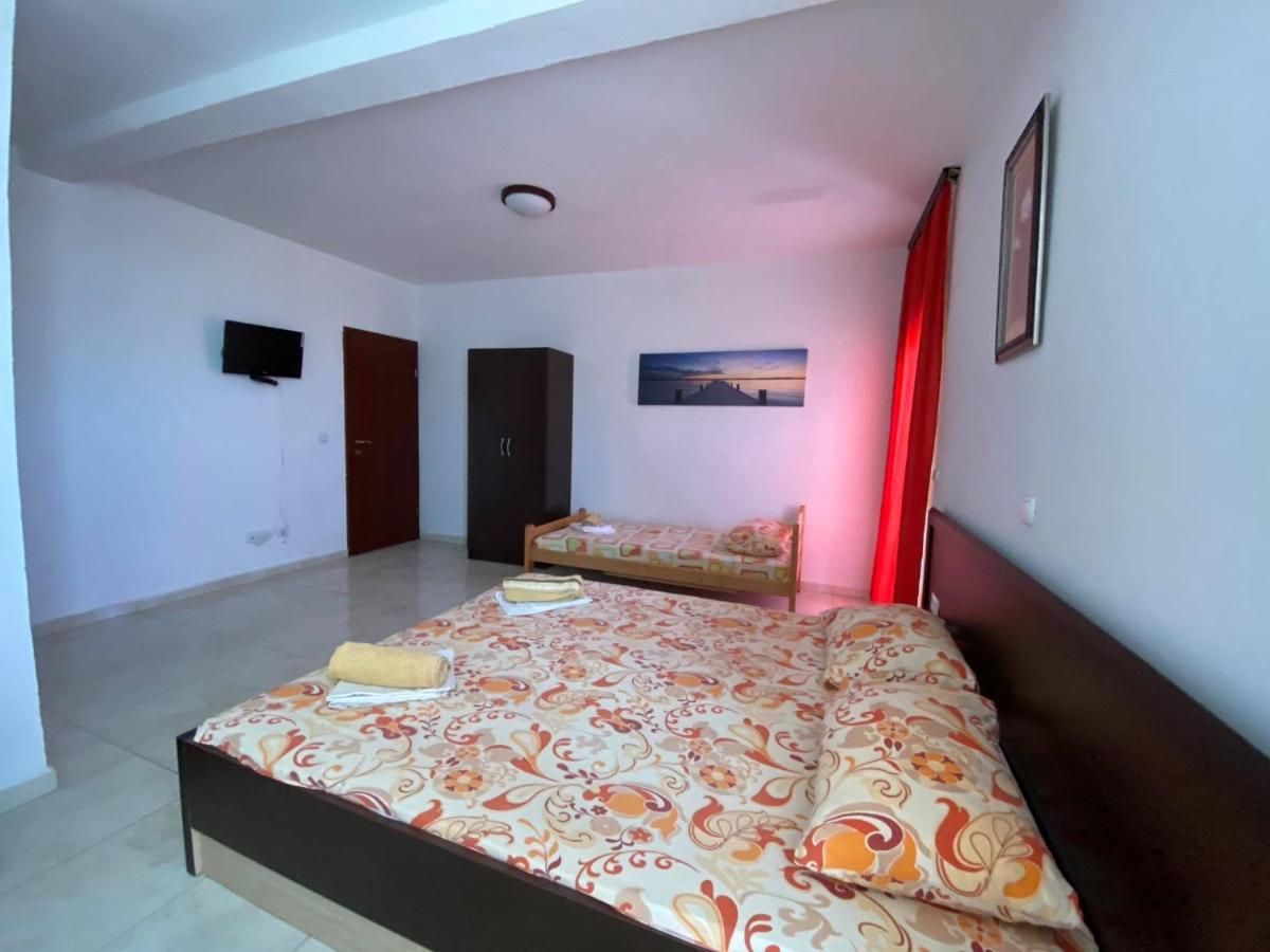 Etna Apartments Ulcinj Ngoại thất bức ảnh